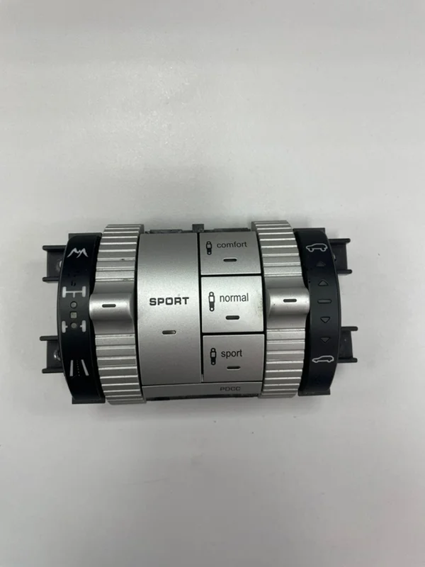 Блок управления пневмоподвеской Porsche Cayenne 2008 957