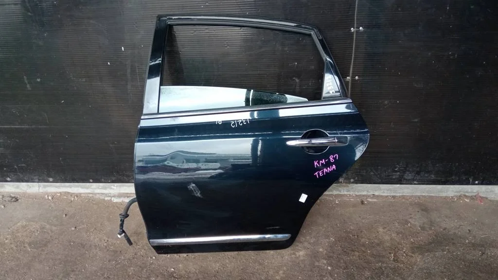 Б.у. дверь NISSAN TEANA J32 NISSAN TEANA J32