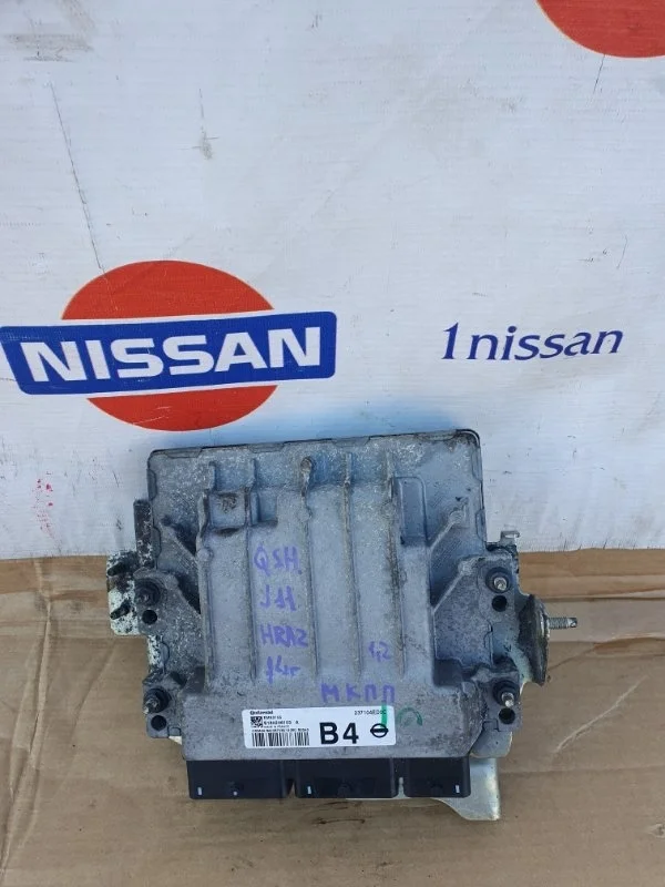 Блок управления двигателем Nissan Qashqai 2014 237104ED0C J11 HRA2, передний