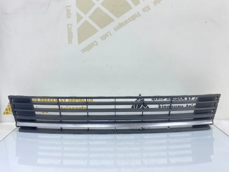 Решетка в бампер Volkswagen Polo 2014-2020 5 612 Рестайлинг