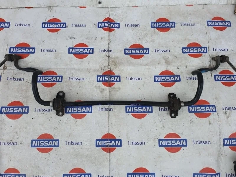 Стабилизатор поперечной устойчивости Nissan Qashqai 2014 546114EA0B J11 HRA2, передний