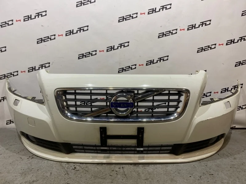 Бампер Volvo S40 2011 39852318 II, передний