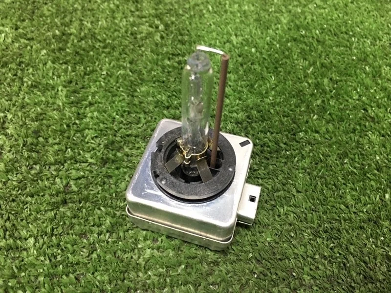 Лампа ксеноновая BMW X3 28iX 2013 F25