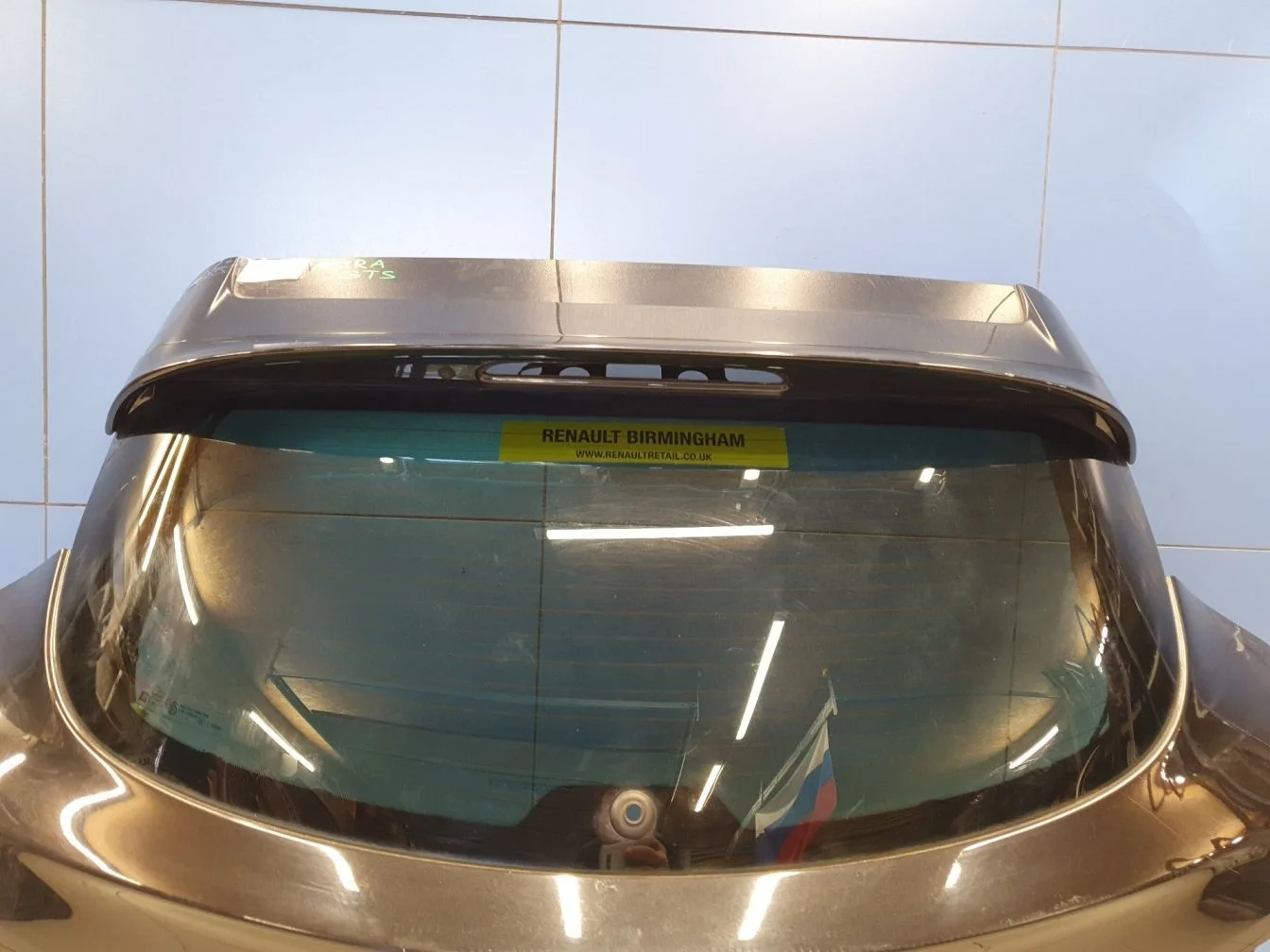 Стекло двери багажника для Opel Astra J 2009-2017