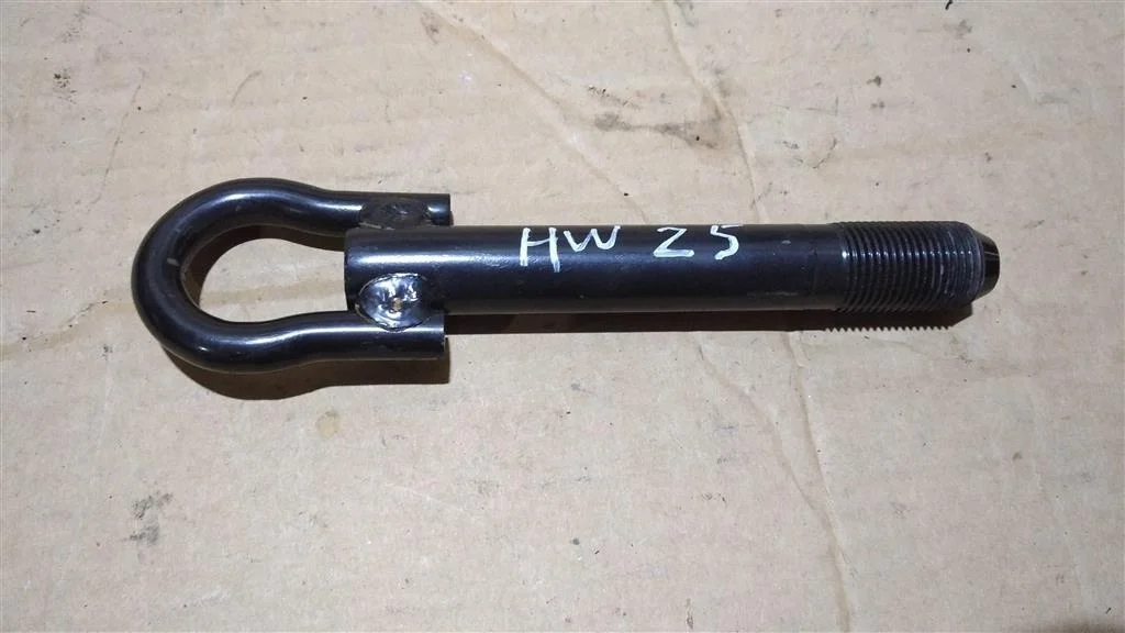 Б.у. крюк буксировочный TOYOTA PRIUS NHW20 TOYOTA PRIUS NHW20