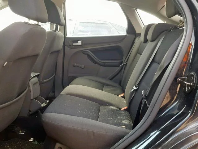 Продажа Ford Focus 1.6 (115Hp) (HXDB) FWD MT по запчастям