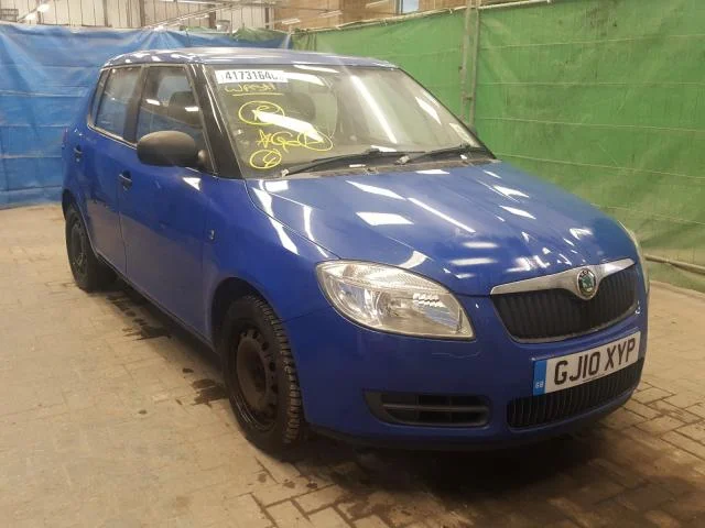 Продажа Skoda Fabia 1.2 (60Hp) (CHFA) FWD MT по запчастям