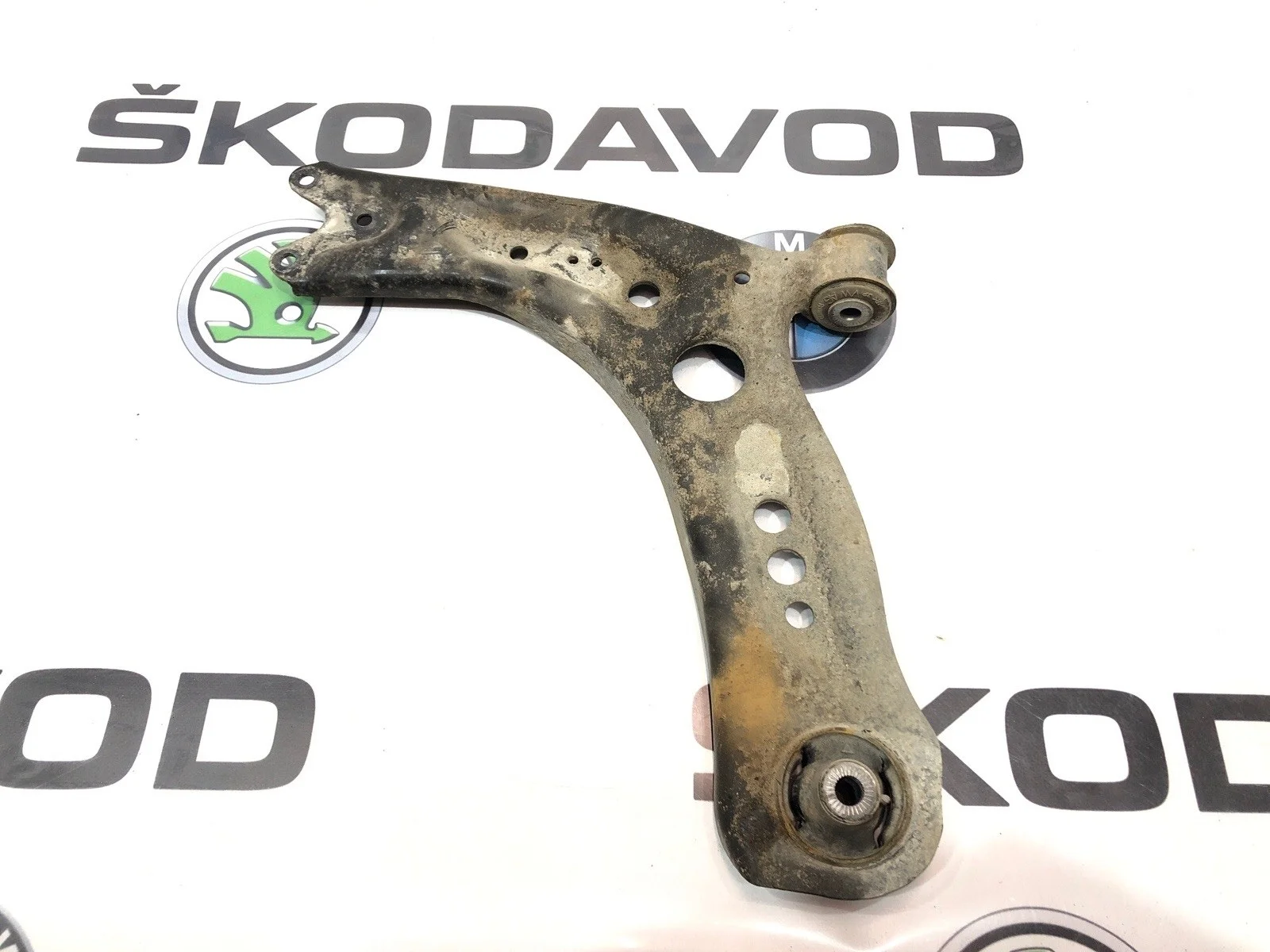 Рычаг подвески Skoda Octavia 2013 5Q0407151 A7 (5E) 1.2 CJZA, передний левый