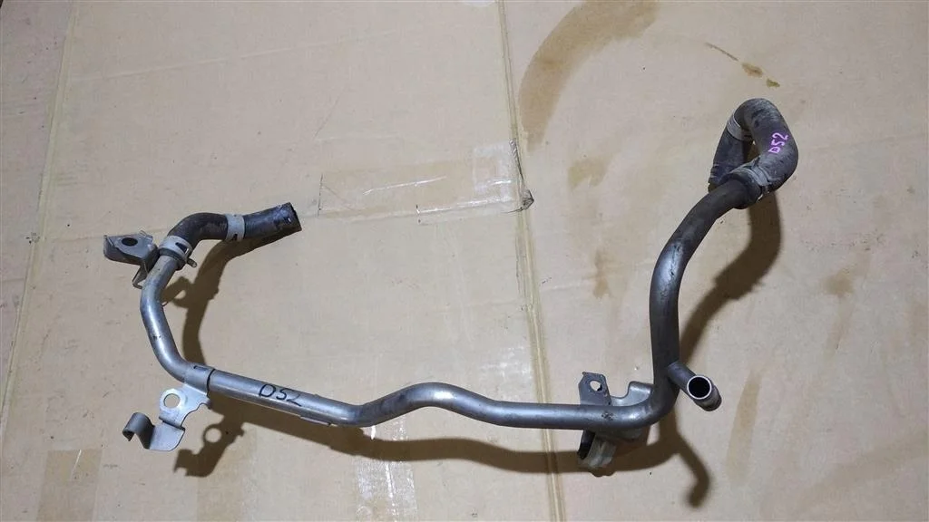 Б.у. трубка маслоохладителя кпп MITSUBISHI DELICA/ SPACE GEAR D5 MITSUBISHI DELICA/ SPACE GEAR D5