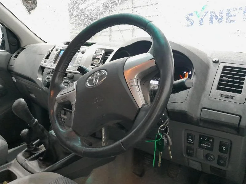 Продажа Toyota Hilux Pick Up 2.5D (144Hp) (2KD-FTV) 4WD MT по запчастям