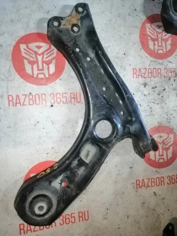 Рычаг подвески Volkswagen Polo 2012 6R1