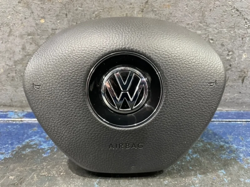 Подушка в руль Volkswagen Golf 7