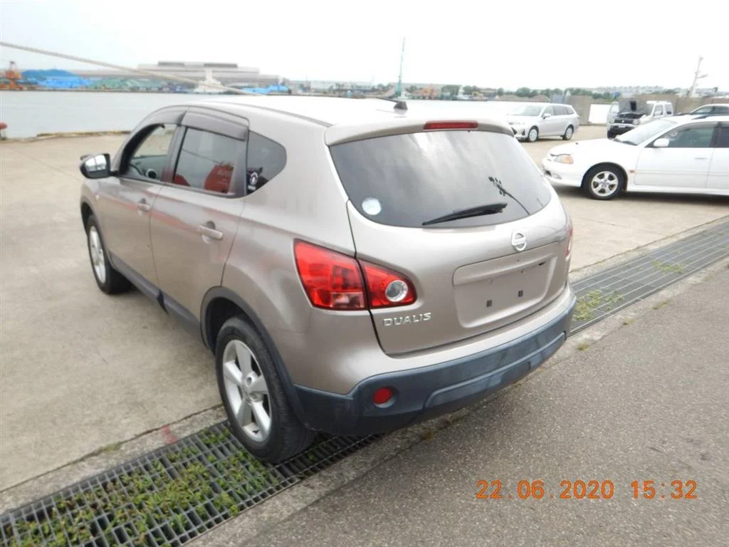 Продажа Nissan Qashqai 2.0 (141Hp) (MR20DE) FWD CVT по запчастям