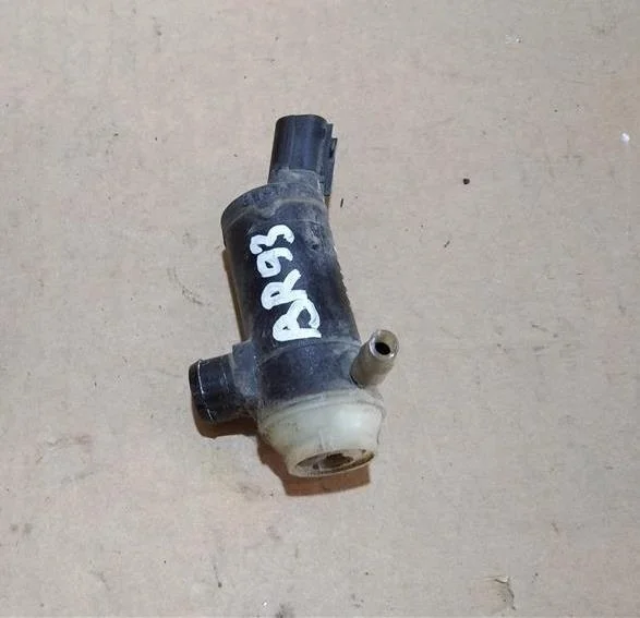 Б.у. насос омывателя SUBARU LEGACY/ OUTBACK B14 SUBARU LEGACY/ OUTBACK B14