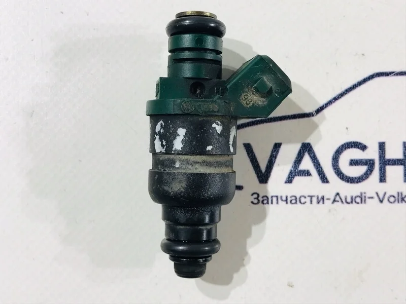 Форсунка Volkswagen Golf MK4 1.6 1999