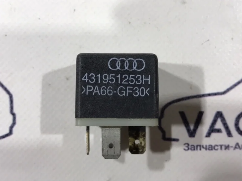 Реле Audi 100 1994