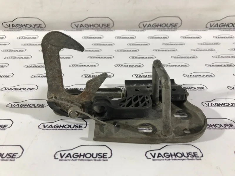 Замок капота Volkswagen Passat B6 3С 2.0 BVY 2007