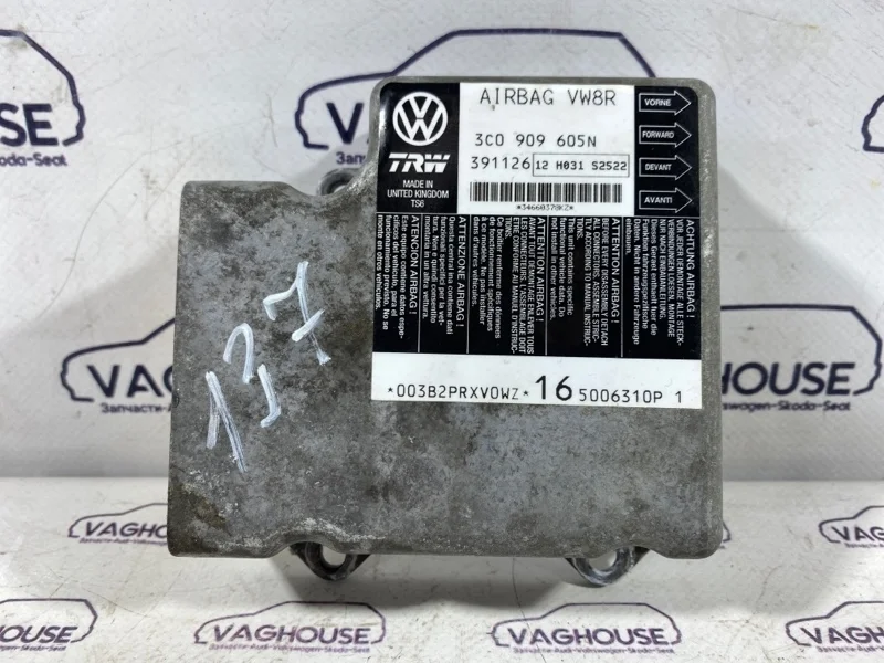 Блок управления аирбаг Volkswagen Passat B6 3С 2.0