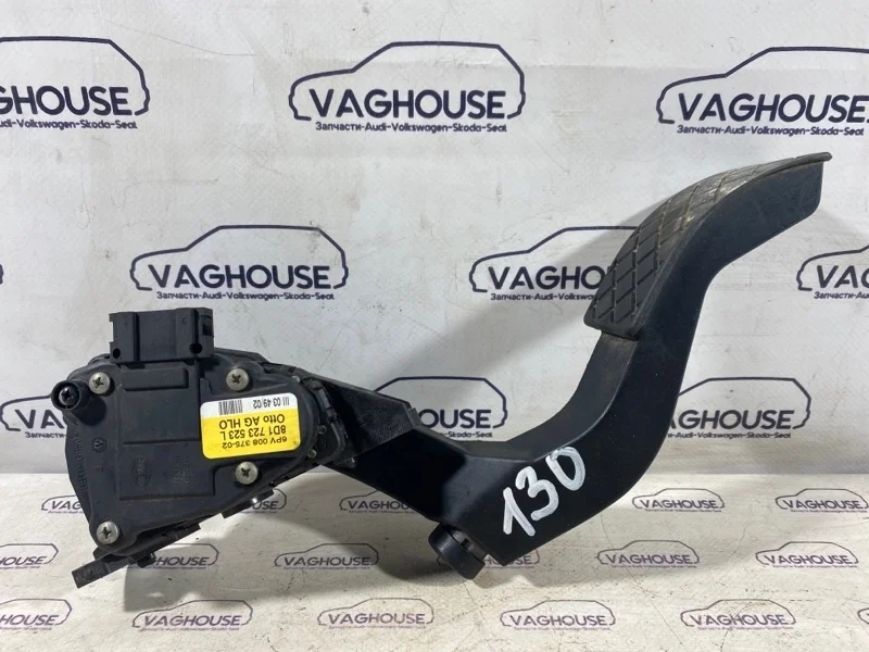 Педаль газа Volkswagen Passat B5+ 3B3 1.8T AWM