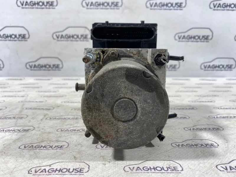 Блок abs Kia Ceed 2.0 G4GC 2009