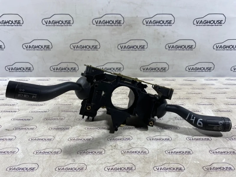 Подрулевой переключатель Volkswagen Touareg 7L 2.5