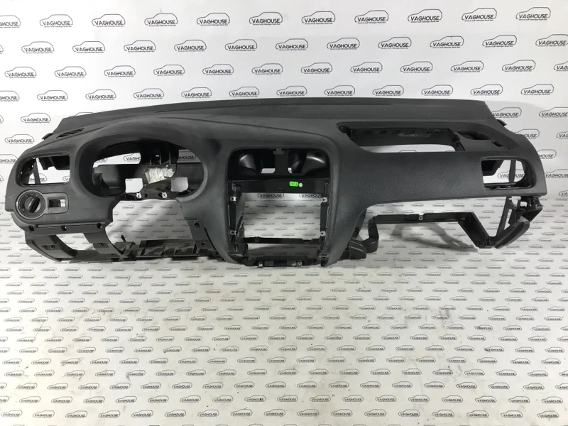 Парприз передний Volkswagen Polo 5 1.6 CFN 2012