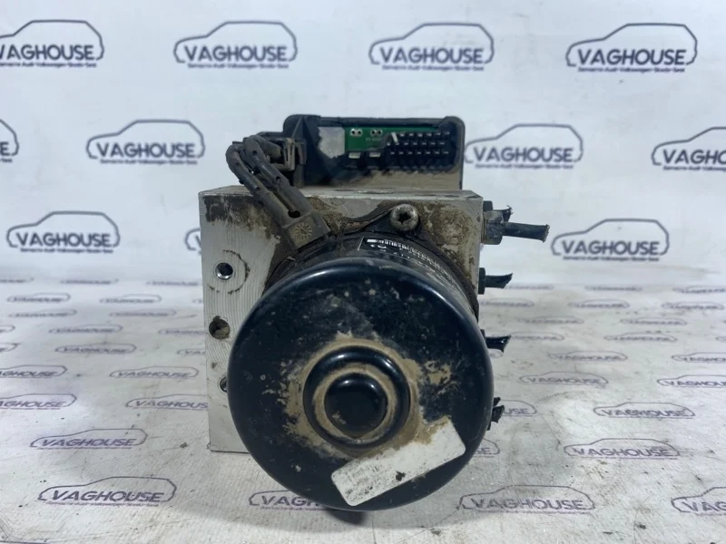 Блок abs Volkswagen Golf MK4 1.6 AKL