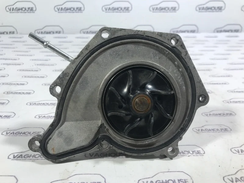 Помпа Audi A7 4G 3.0 CGW 2011