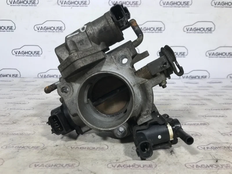 Дроссельная заслонка Mazda 3 BK 1.6 Z6 2008