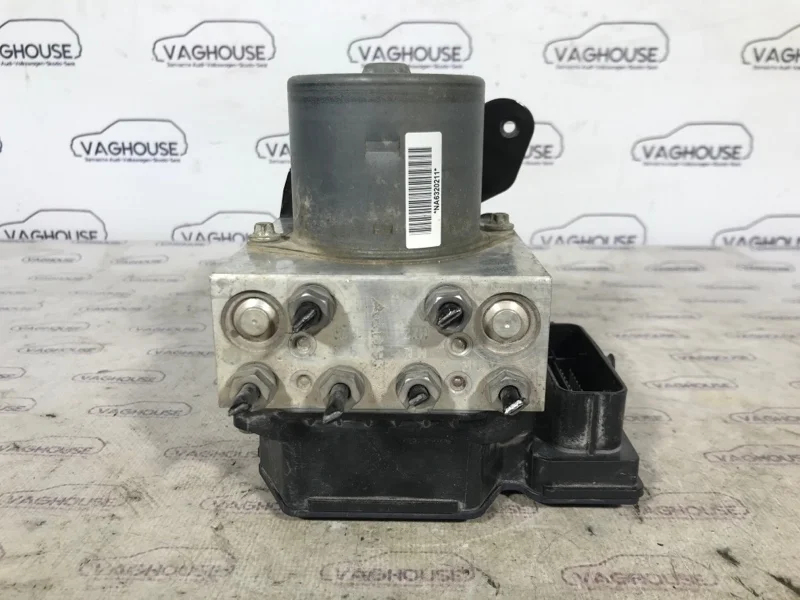 Блок abs Volkswagen Passat B7 1.4 CAX 2012