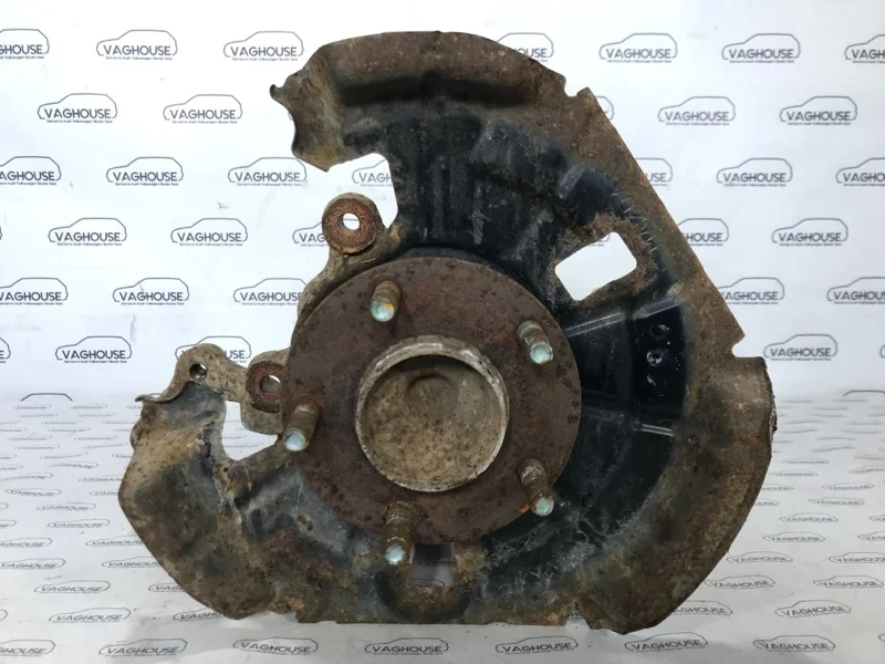Кулак поворотный задний левый Mazda 6 GH 2.0 LF