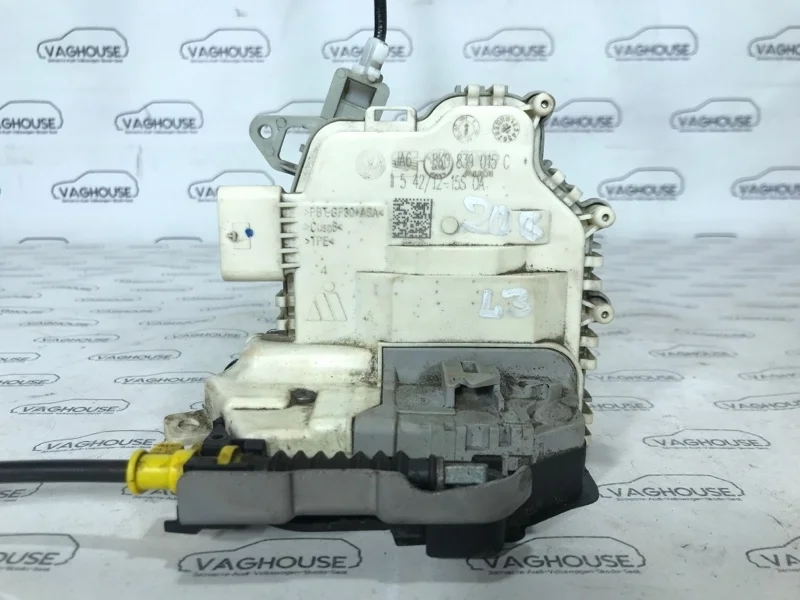 Замок двери задний левый Audi A5 8T 1.8 CJEB 2014