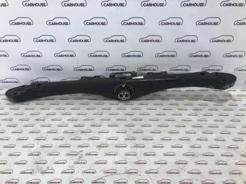 Кронштейн кпп Volkswagen Touareg NF 4.2 CKD 2010