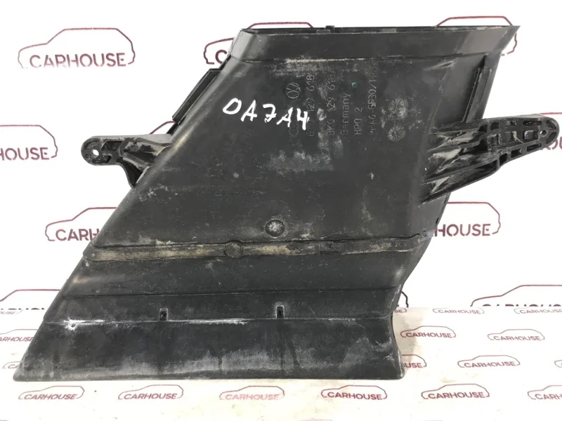 Воздухозаборник Audi A4 B8 1.8 CDH 2011