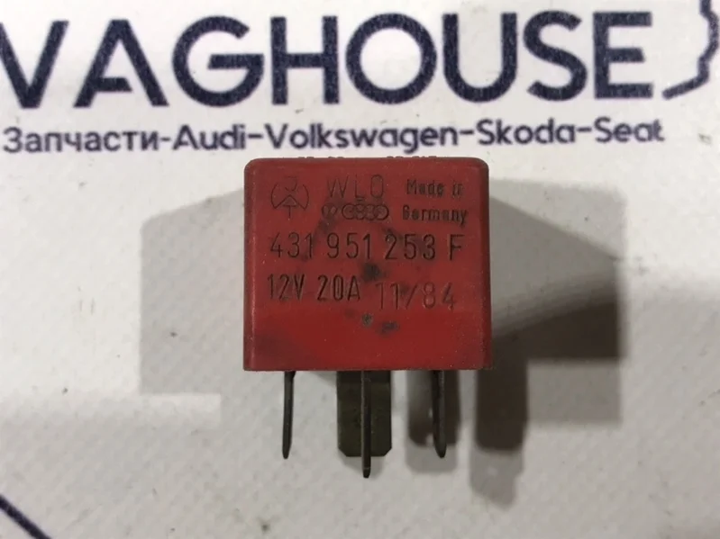 Реле Volkswagen Golf MK3 1994