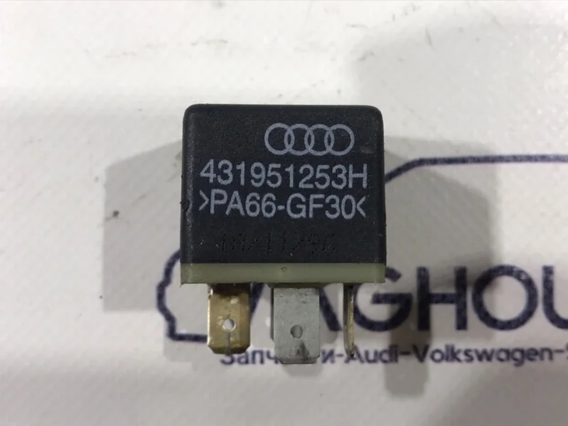 Реле Audi A6 C5 2004