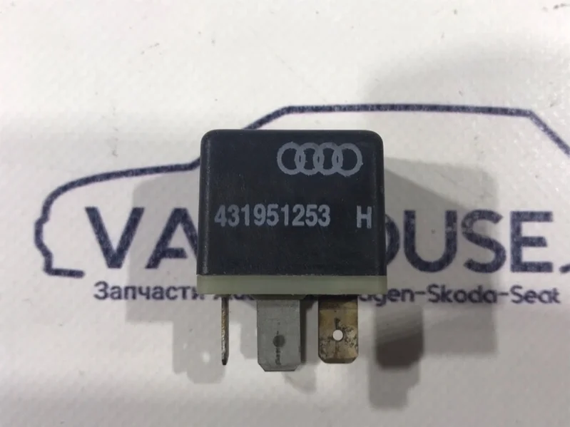 Реле Audi A6 C5 2004