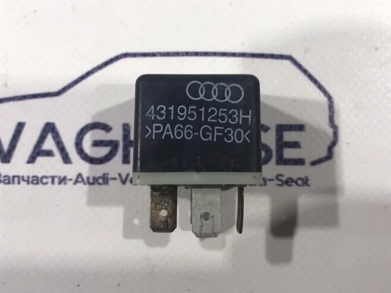 Реле Audi A6 C5 2004