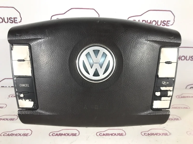 Аирбаг на руль Volkswagen Touareg GP 4.2 AXQ 2003
