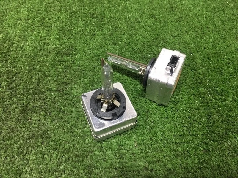 Лампа ксеноновая BMW 320i E90