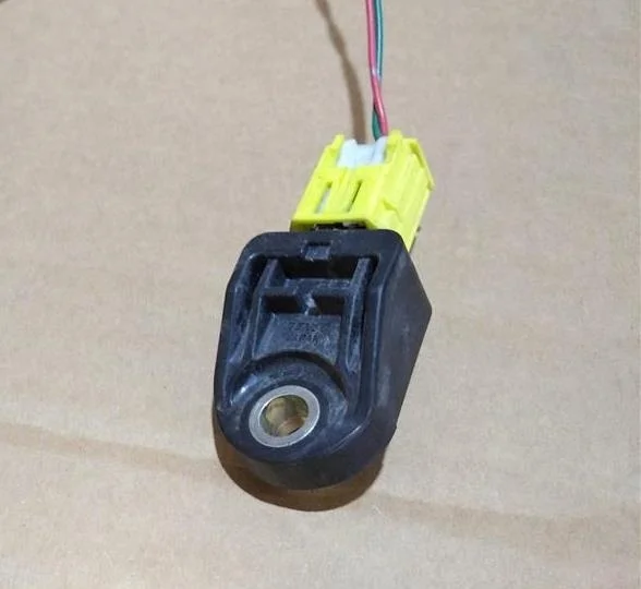 Б.у. датчик удара TOYOTA CAMRY V40 ACV40 TOYOTA CAMRY V40 ACV40