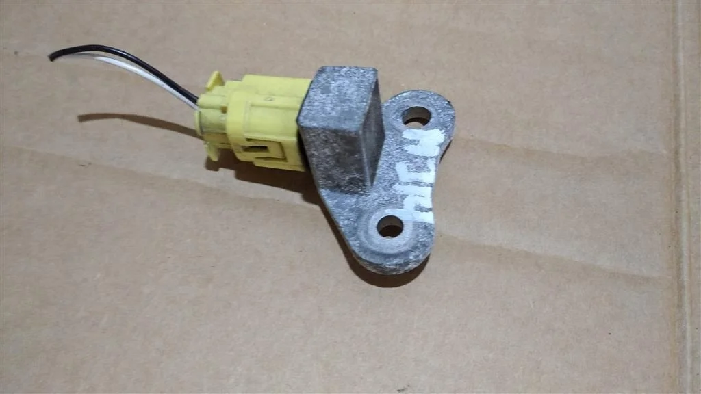 Б.у. датчик удара NISSAN QASHQAI J10 NISSAN QASHQAI J10