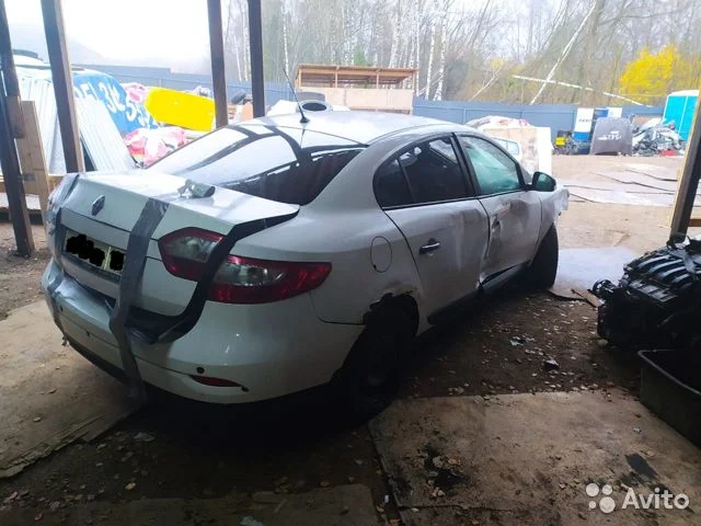 Продажа Renault Fluence 1.6 (106Hp) (K4M 839) FWD AT по запчастям