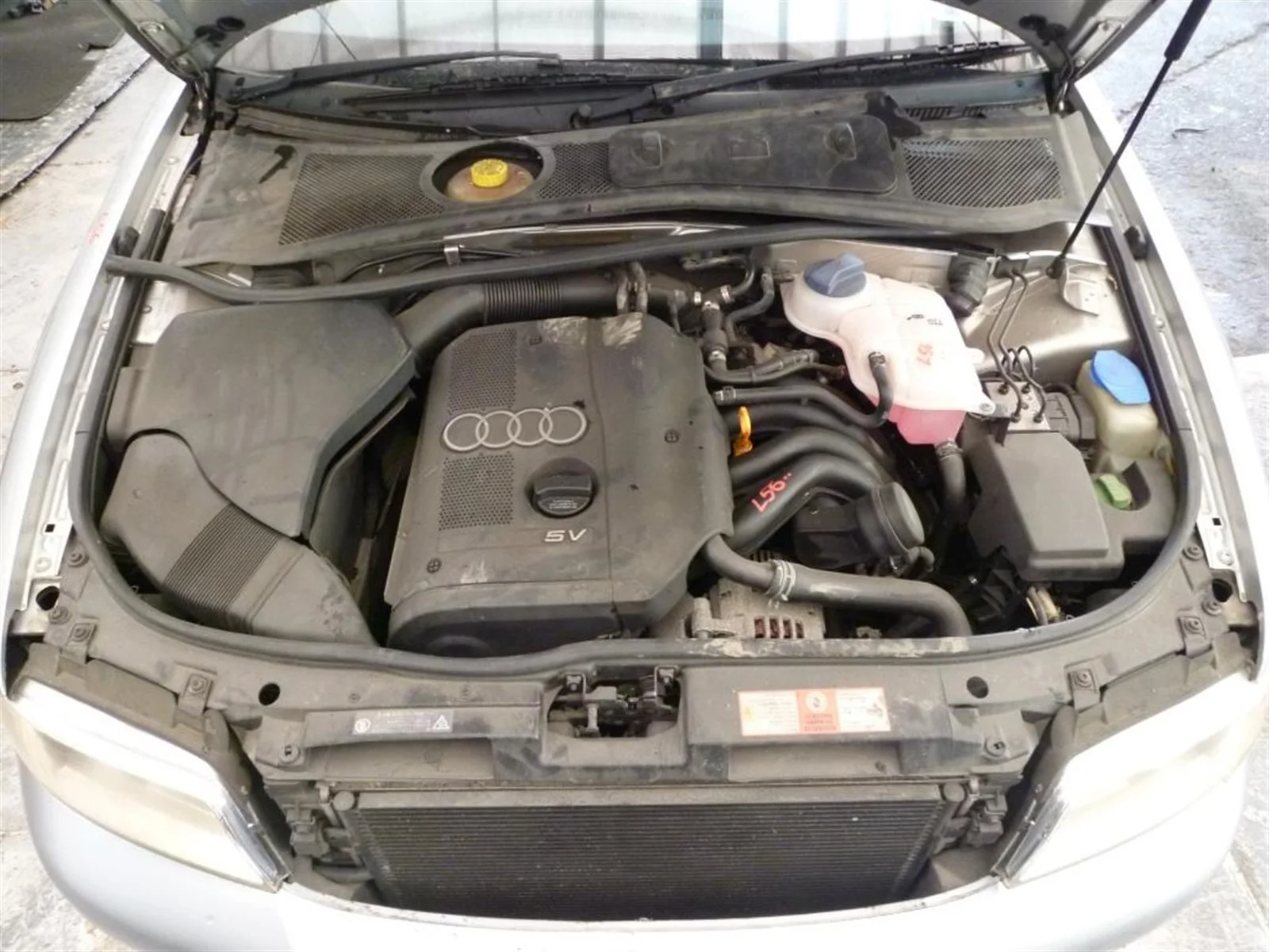 Продажа Audi A4 1.8 (125Hp) (AVV) FWD MT по запчастям