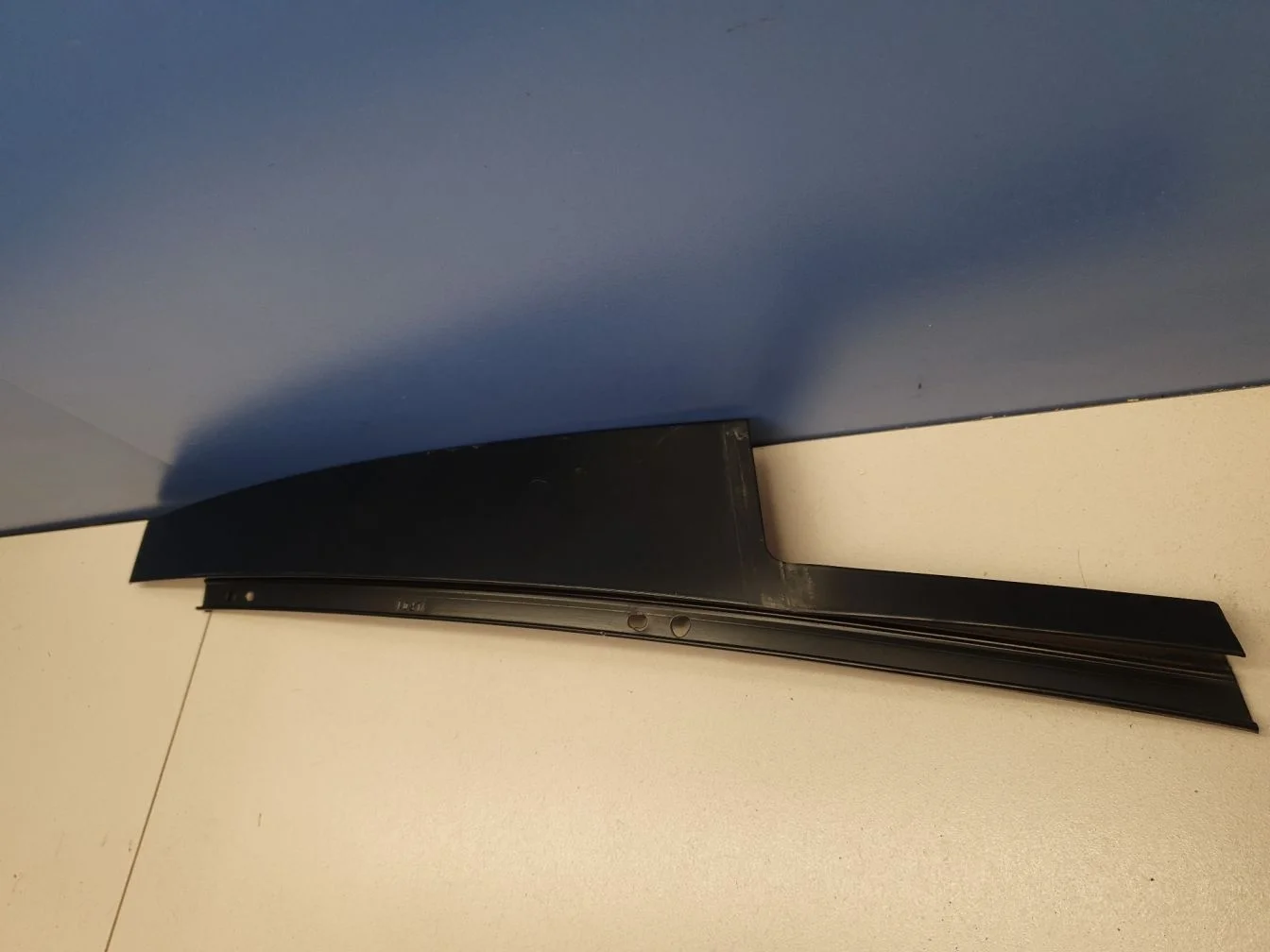 Накладка рамки двери передней левой для BMW 7 F01 F02 2008-2015