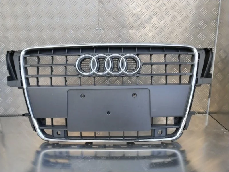 Решетка радиатора Audi A5 8T 2007-2011 Купе