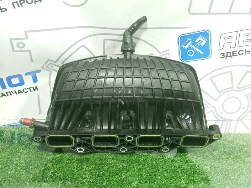Коллектор впускной Volkswagen Golf CAV CAVD