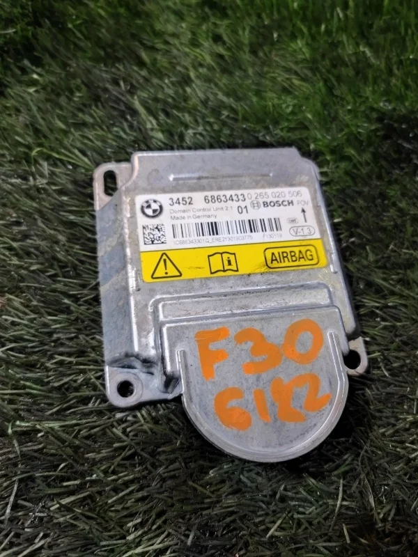 Блок airbag BMW F30