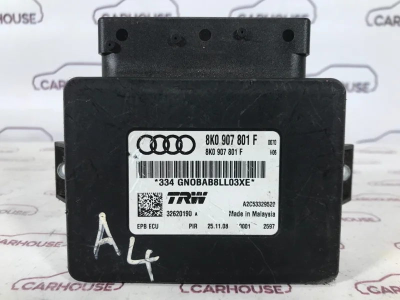 Блок управления стояночным тормозом Audi A4 B8