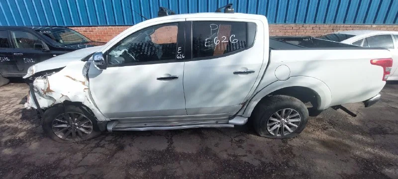 Продажа Mitsubishi L200 2.4D (154Hp) (4N15) 4WD AT по запчастям